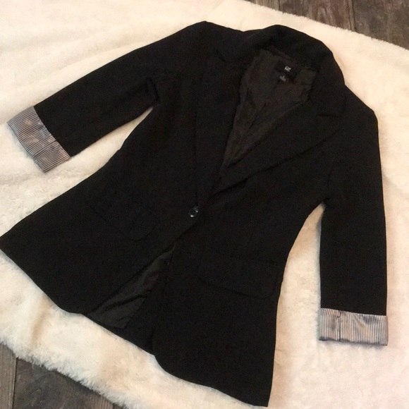 Iz Byer Jackets & Blazers - Women’s Black Blazer size S